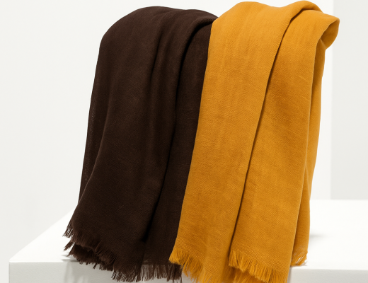 20251020_2050_Dupattas Displayed Elegantly_remix_01k8138sygfdtv7kdqzea0c3m4